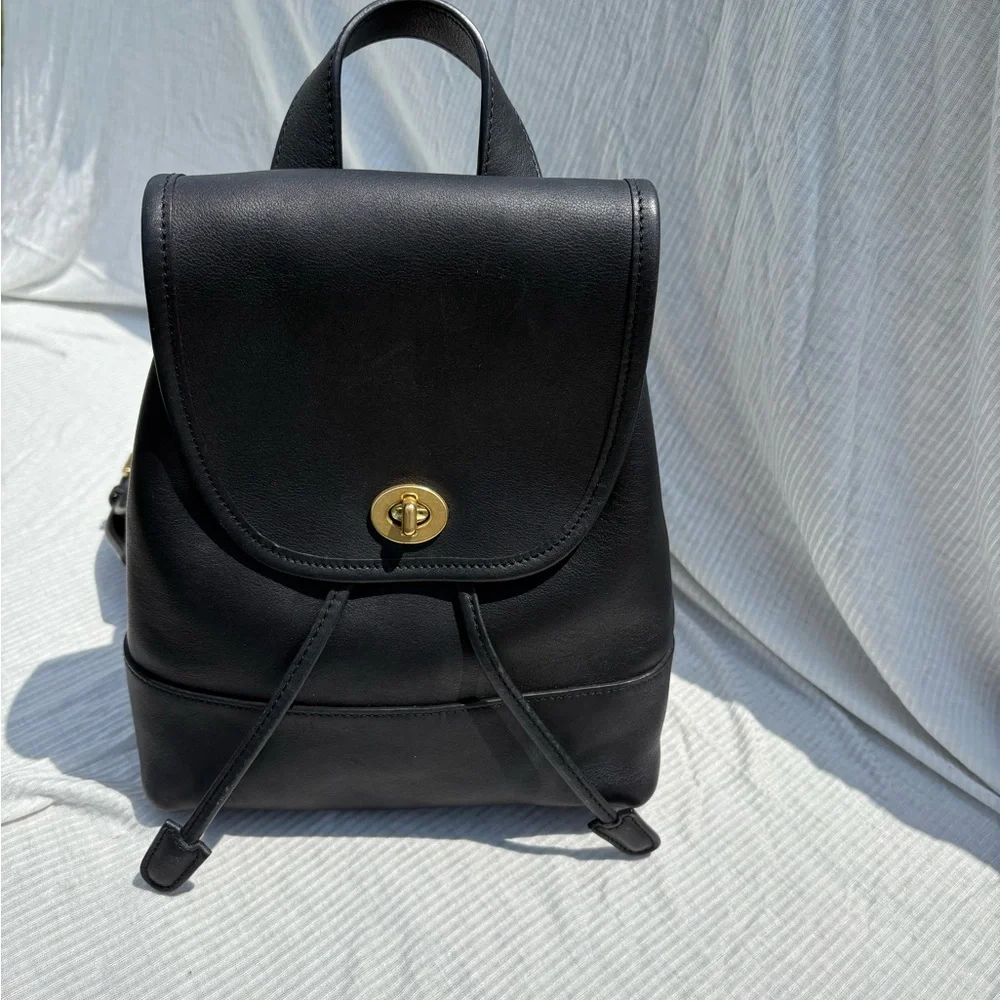 Vintage Coach Daypack Mini Backpack 9960 Black - Picture 3 of 10
